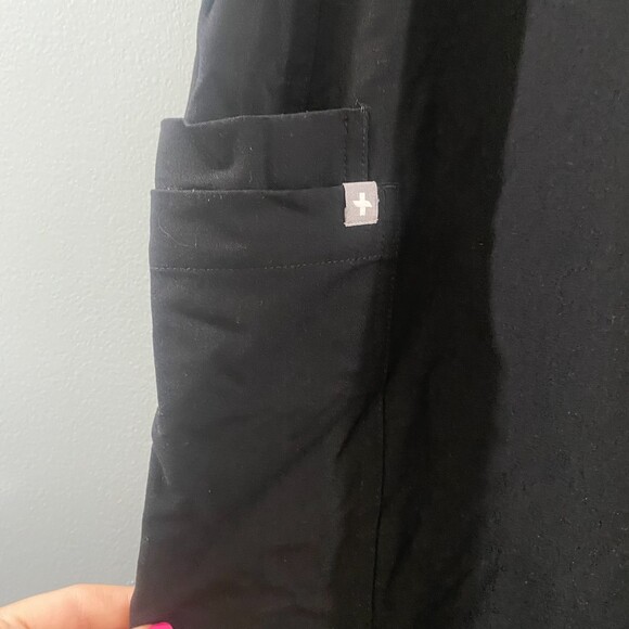 FIGS Technical Collection Men's Axim Cargo Scrub Pant - Black XL - Picture 9 of 12